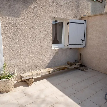 Maison 6 Personnes A 300m De La Villa *